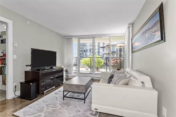 Burnaby, BC V5C 0H9,4189 Halifax ST #305