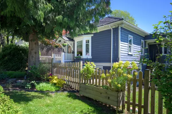 1010 Cornwall ST, New Westminster, BC V3M 1S2