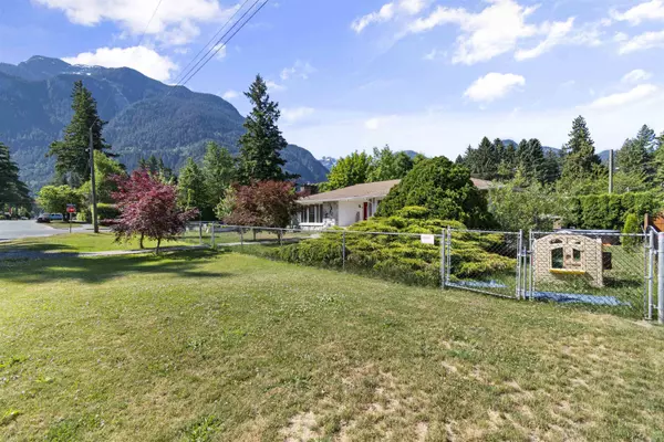 Hope, BC V0X 1L0,538 3rd AVE