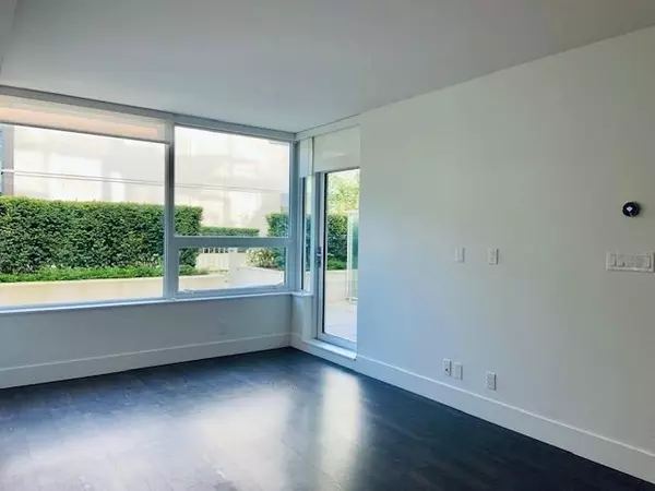 Richmond, BC V7C 0C7,5508 Hollybridge WAY #420