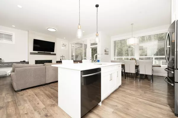 Maple Ridge, BC V4R 2S4,13028 237a ST