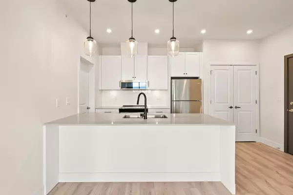 Chilliwack, BC V2R 6E5,6045 Chilliwack River RD #510