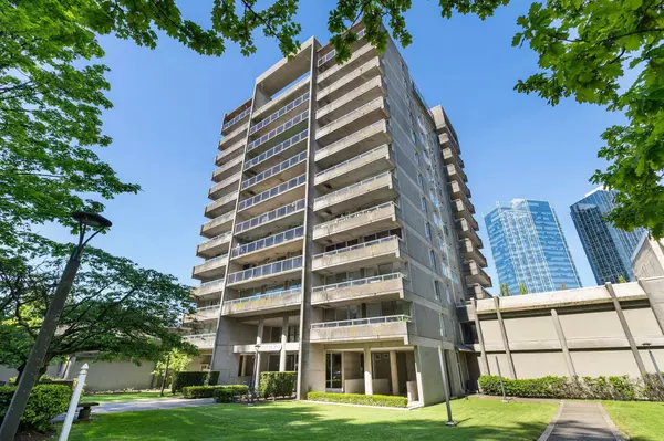 6595 Bonsor AVE #502,  Burnaby,  BC V5H 4G5