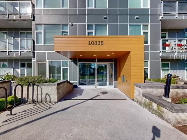 Surrey, BC V3R 0G8,10838 Whalley BLVD #520