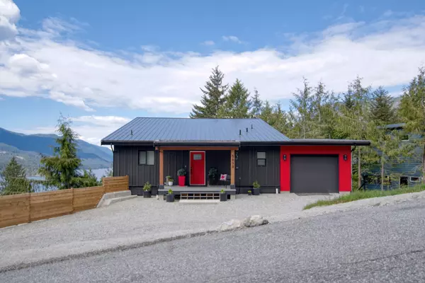 Sechelt, BC V7Z 0P3,5890 Skookumchuk RD