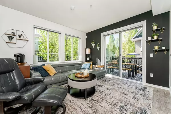 Port Coquitlam, BC V3B 0C7,2418 Avon PL #9