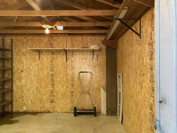 Surrey, BC V4A 4X4,1840 160 ST #121