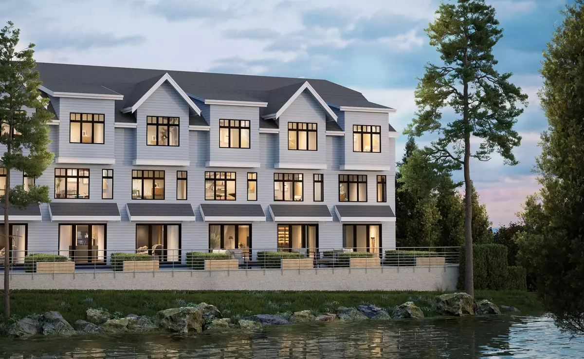 North Vancouver, BC V7P 1Y1,1928 Glenaire DR #5