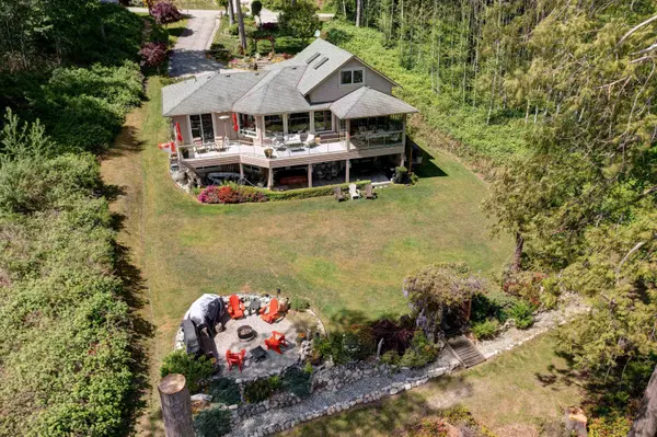 Sechelt, BC V7Z 0P8,6256 N Gale AVE