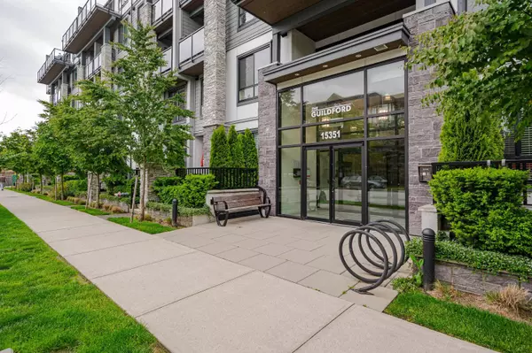 Surrey, BC V3R 0G2,15351 101 AVE #308