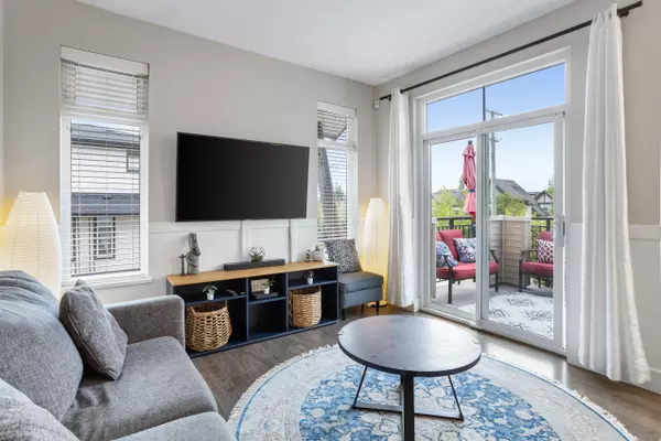 Surrey, BC V4N 6M8,19433 68 AVE #1