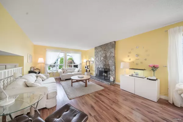 Coquitlam, BC V3E 1V3,1313 Hornby ST