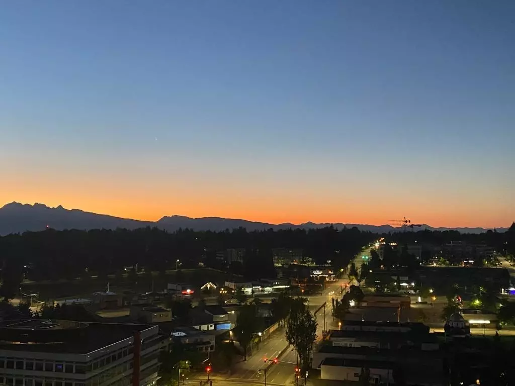 Surrey, BC V3T 0E6,10777 University DR #1912