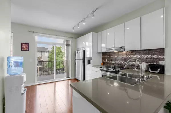 Abbotsford, BC V2T 0E7,30989 Westridge PL #17