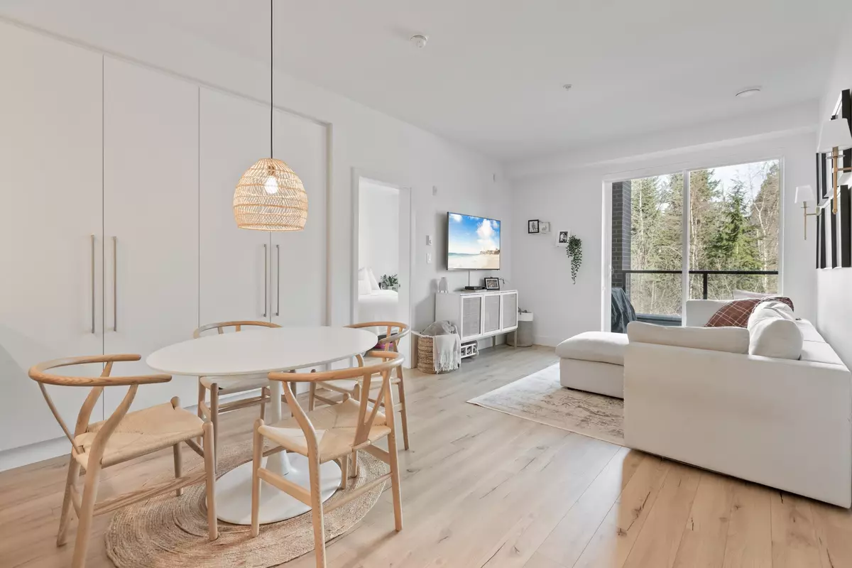 Port Moody, BC V3H 0L9,3131 Murray ST #219