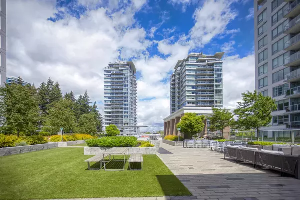 White Rock, BC V4B 3Z4,1441 Johnston RD #1108