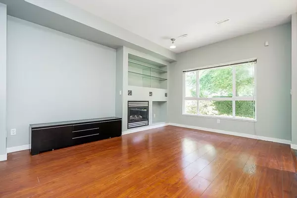 Richmond, BC V6Y 4J1,7733 Heather ST #35