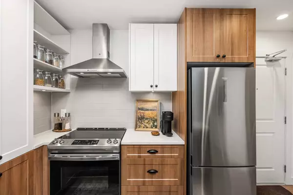 Langley, BC V2Y 3K5,20487 65 Ave AVE #A106