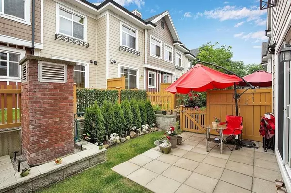 Langley, BC V2Y 0J6,20738 84 AVE #12