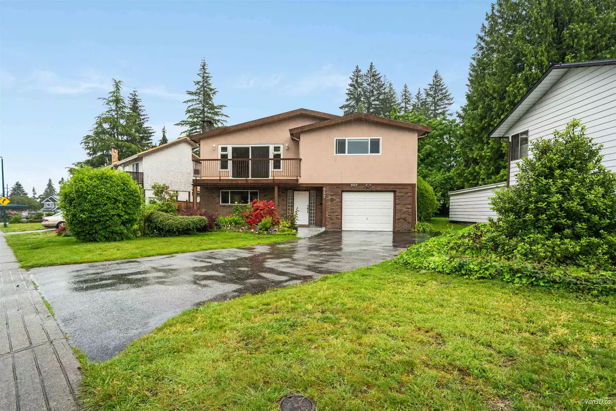 Coquitlam, BC V3J 7K9,957 Merritt ST