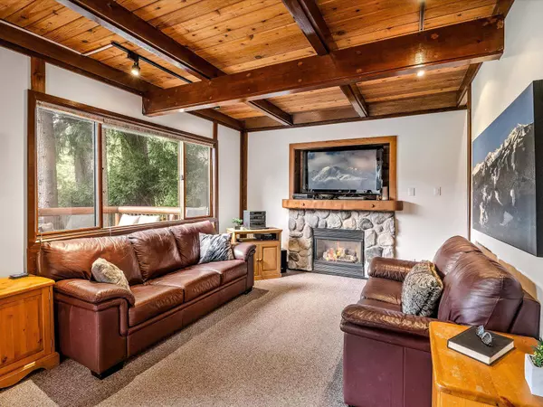 Whistler, BC V8E 0C5,6561 Balsam WAY