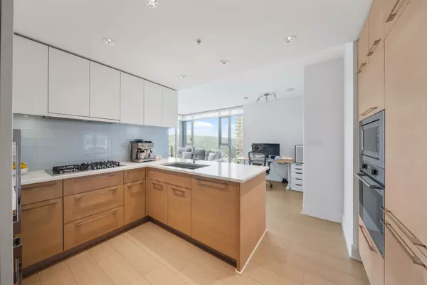 Coquitlam, BC V3B 0K9,1188 Pinetree WAY #2602