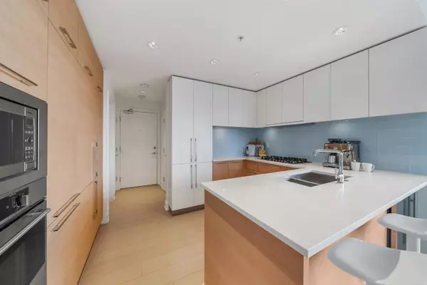 Coquitlam, BC V3B 0K9,1188 Pinetree WAY #2602