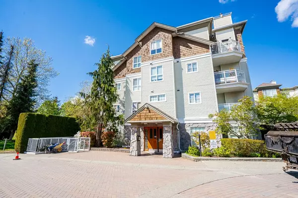 Surrey, BC V3R 0R6,10188 155 ST #102