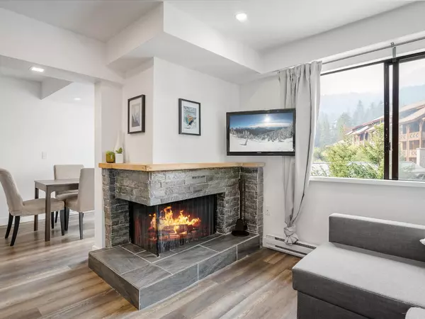 Whistler, BC V8E 0N4,2129 Lake Placid RD #305 A/B