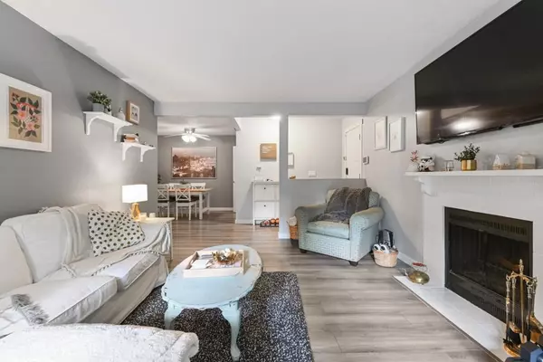 Abbotsford, BC V3G 2E7,34909 Old Yale RD #812