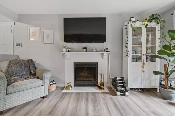 Abbotsford, BC V3G 2E7,34909 Old Yale RD #812