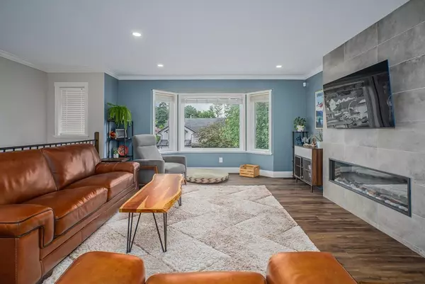 Abbotsford, BC V2S 7K3,3744 Thornton PL