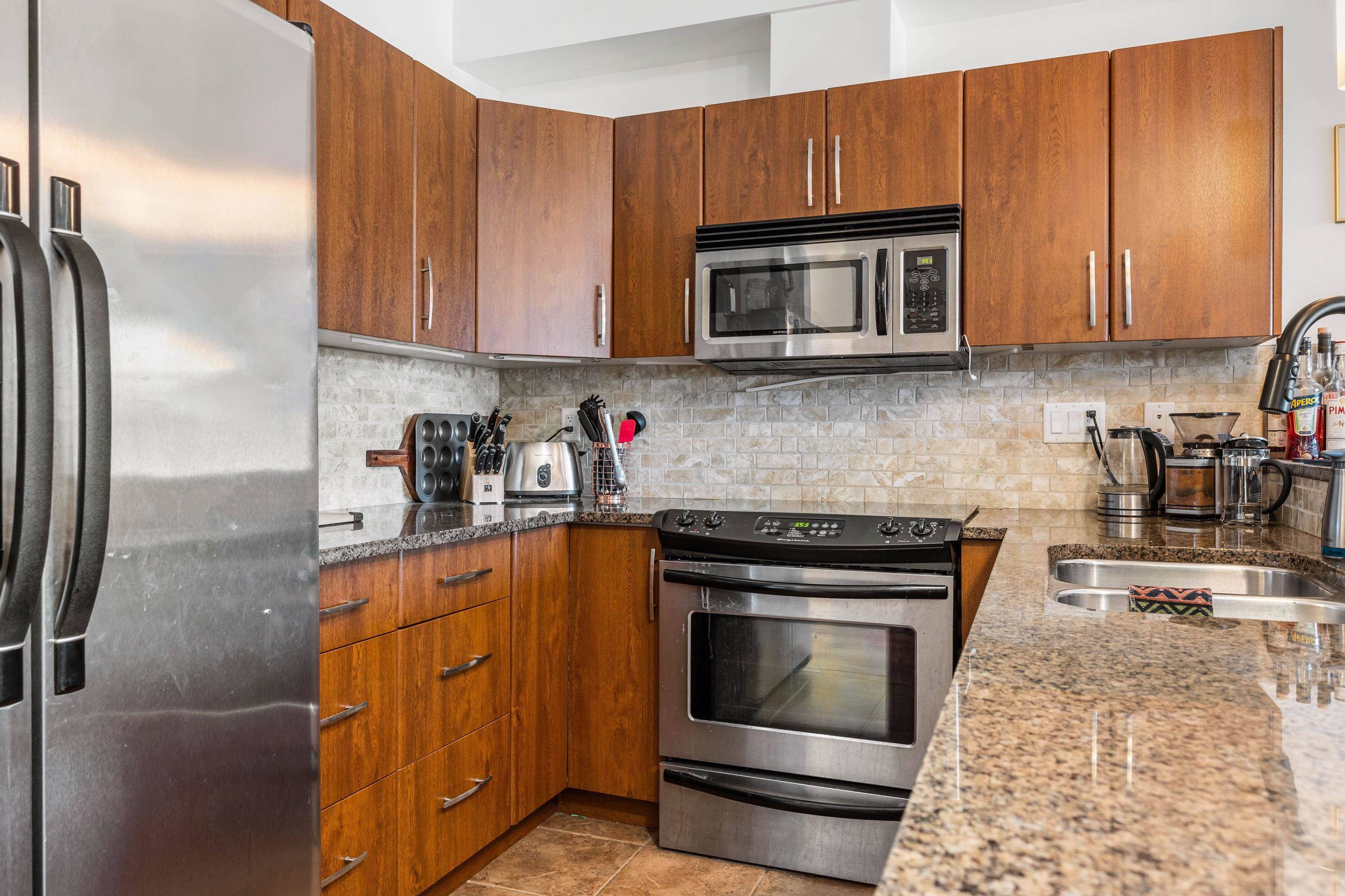Abbotsford, BC V2S 0C9,2632 Pauline ST #307