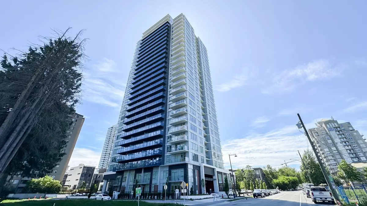 Surrey, BC V3T 0S6,13428 105 AVE #312