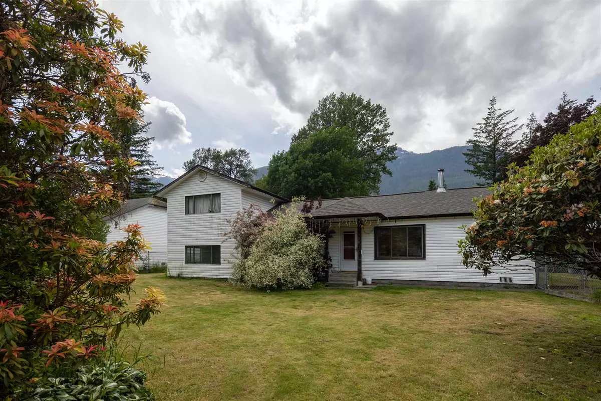 Squamish, BC V0N 1H0,41581 Cottonwood RD