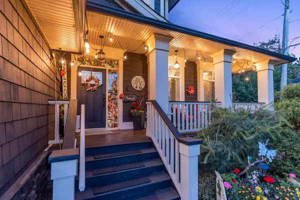 Langley, BC V1M 0A6,9832 204 ST