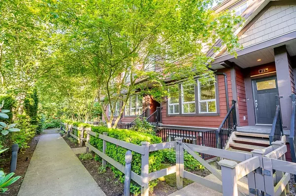 Surrey, BC V3S 1R8,14877 60 AVE #25