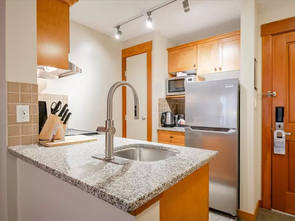 Whistler, BC V8E 1G6,4320 Sundial PL #801