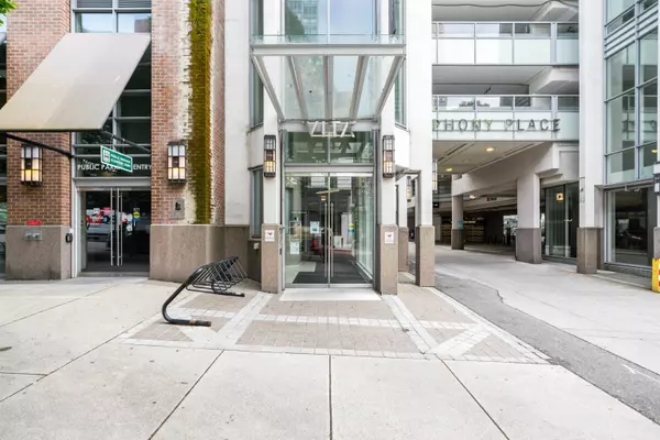 Vancouver, BC V6B 0E4,565 Smithe ST #1801