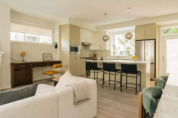 Langley, BC V2Y 3T7,7919 204b ST #13