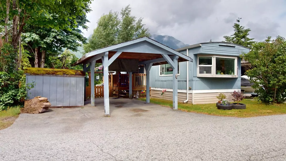 Squamish, BC V0N 1T0,40157 Government RD #4