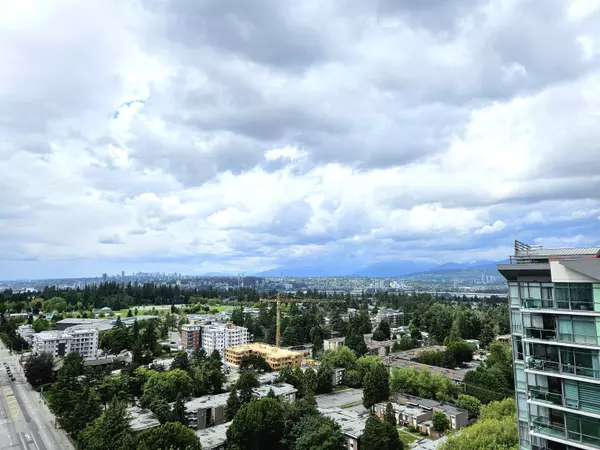 Surrey, BC V3T 1V6,13398 104 AVE #2805