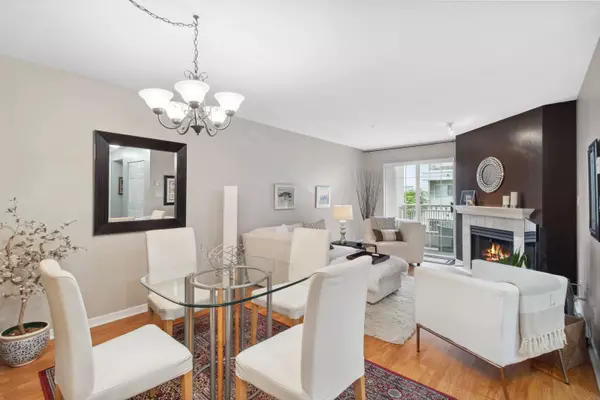 Surrey, BC V3R 0W8,15268 105 AVE #223