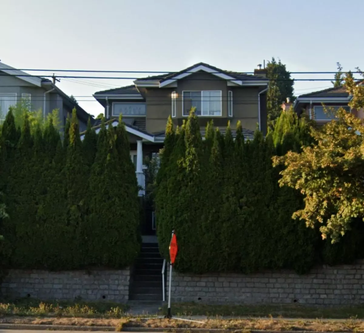 Vancouver, BC V5M 1Z2,2945 E Broadway