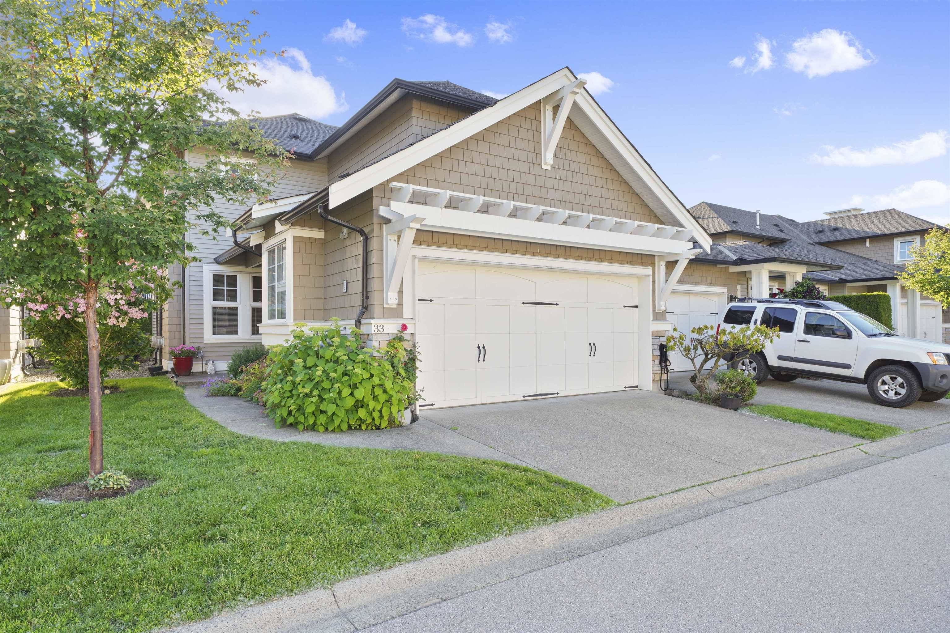 19452 Fraser WAY #33, Pitt Meadows, BC V3Y 0A3