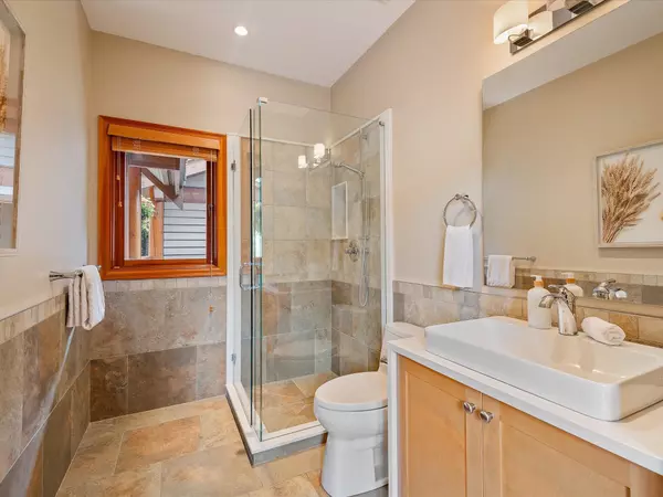 Whistler, BC V8E 0A8,2757 Coyote PL