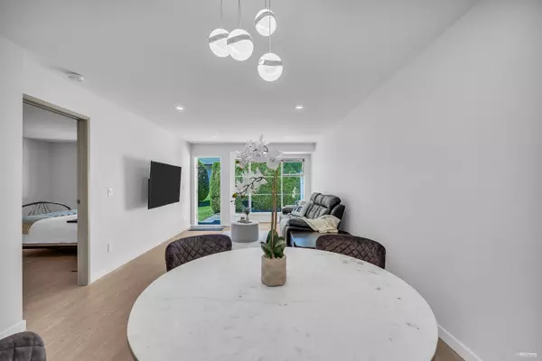 Surrey, BC V3V 4H3,9088 Holt RD #37