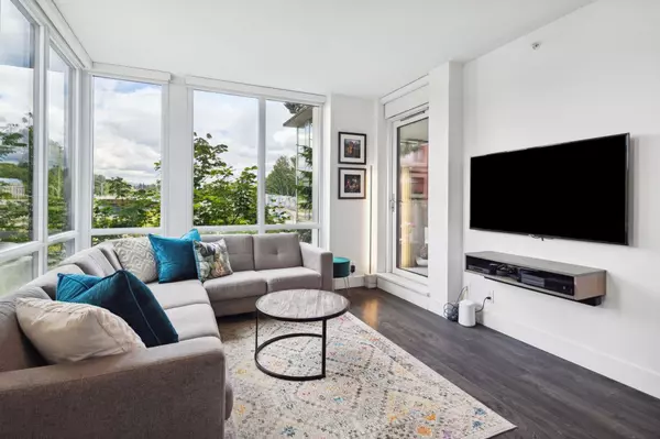 North Vancouver, BC V7J 0A9,1550 Fern ST #303