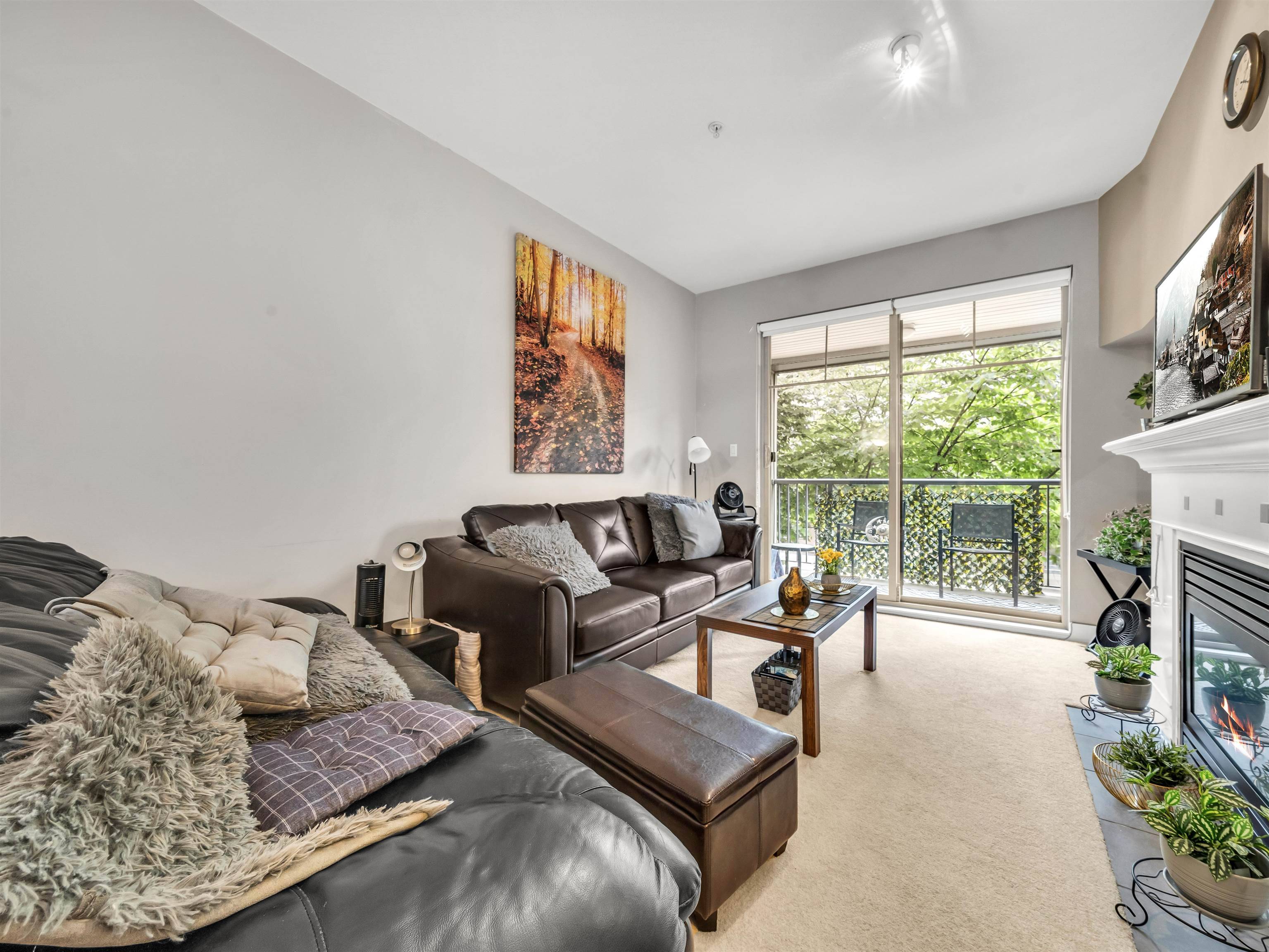 Port Coquitlam, BC V3C 1Z6,2330 Wilson AVE #211