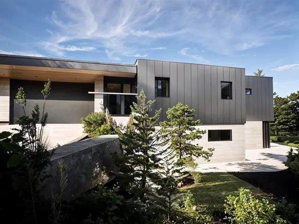 Whistler, BC V8E 1M1,1702 River Run PL